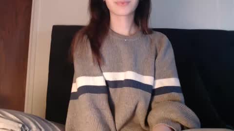 Olivia online show from December 2024 09:57:01 PM