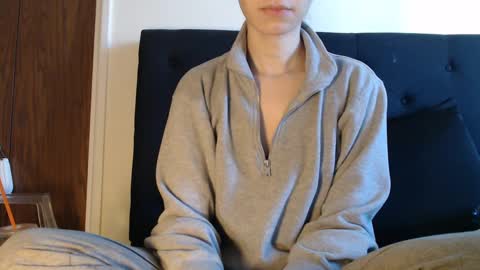 Olivia online show from January 2025 04:59:01 PM