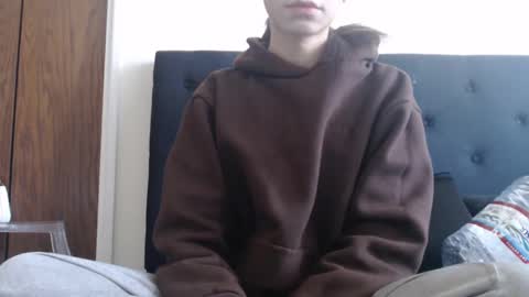 Olivia online show from January 2025 06:27:01 PM