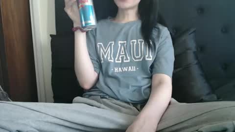 Olivia online show from March 2026 10:14:02 PM