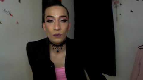 Snapshot of novanyx11 chatting on September 2025 10:00:01 PM Nova...  online show from September 2025 10:00:01 PM