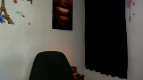 Snapshot of novanyx11 chatting on September 2025 09:51:01 PM Nova...  online show from September 2025 09:51:01 PM