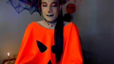 Snapshot of novanyx11 chatting on October 2025 10:33:02 PM Nova...  online show from October 2025 10:33:02 PM