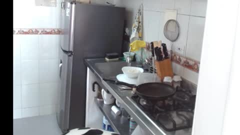 novaperotti online show from October 2025 03:43:01 PM