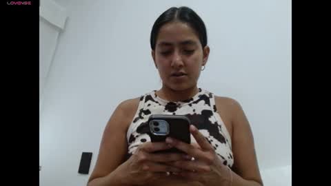 Snapshot of novaperotti chatting on June 2026 10:58:02 PM novaperotti online show from June 2026 10:58:02 PM