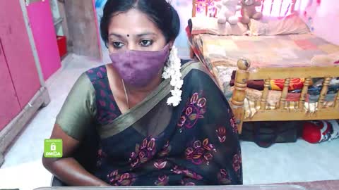 Snapshot of novapol chatting on November 2025 06:12:01 AM Novapol online show from November 2025 06:12:01 AM