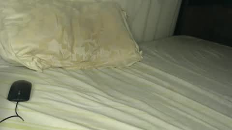 novaqueenie online show from March 2026 02:13:01 PM