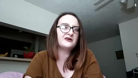 Snapshot of novarose233609 chatting on January 2025 05:37:01 AM novarose233609 online show from January 2025 05:37:01 AM