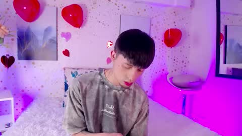 Stev  online show from February 2026 03:58:01 AM