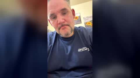 Snapshot of nre321985 chatting on March 2026 10:46:01 PM nre321985 online show from March 2026 10:46:01 PM