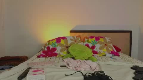 Snapshot of nude2557940 chatting on April 2026 03:39:01 AM Channel Cox online show from April 2026 03:39:01 AM