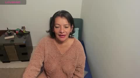 Snapshot of nuit_rose chatting on November 2025 02:22:02 AM nuit_rose online show from November 2025 02:22:02 AM