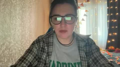 Snapshot of nuitblanche_vibes chatting on November 2025 06:57:01 AM nuitblanche_vibes online show from November 2025 06:57:01 AM