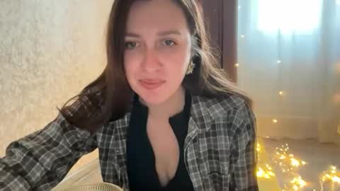 Snapshot of nuitblanche_vibes chatting on November 2025 07:18:01 AM nuitblanche_vibes online show from November 2025 07:18:01 AM