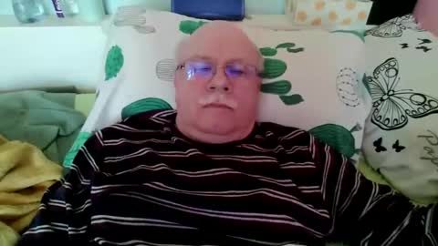 nukiss online show from February 2025 12:29:02 PM