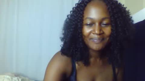 Snapshot of nutgal_ chatting on February 2026 11:33:01 PM nutgal online show from February 2026 11:33:01 PM