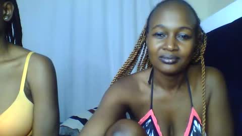 Snapshot of nutgal_ chatting on April 2026 11:35:01 AM nutgal online show from April 2026 11:35:01 AM
