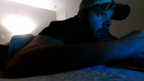 nuttincowboy727272 online show from February 2026 02:40:02 AM