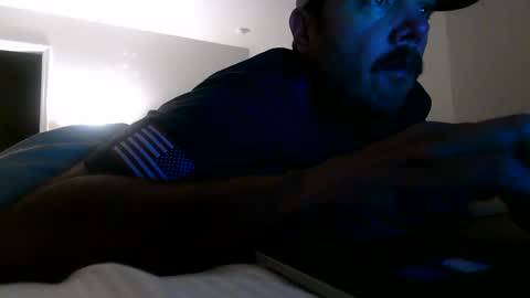 Snapshot of nuttincowboy727272 chatting on April 2026 11:40:02 PM nuttincowboy727272 online show from April 2026 11:40:02 PM