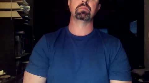 nvrenuff1979 online show from March 2026 11:36:01 AM