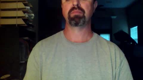 Snapshot of nvrenuff1979 chatting on April 2026 11:33:01 AM nvrenuff1979 online show from April 2026 11:33:01 AM