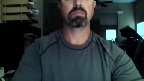 Snapshot of nvrenuff1979 chatting on April 2026 11:28:01 AM nvrenuff1979 online show from April 2026 11:28:01 AM