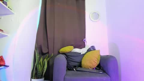 Snapshot of nyalgasai1 chatting on April 2026 11:03:02 PM Nia online show from April 2026 11:03:02 PM