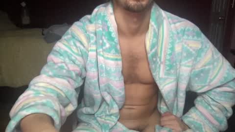 Snapshot of nyc2100 chatting on February 2025 08:20:02 AM Your HOTBF online show from February 2025 08:20:02 AM