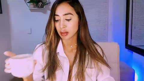 Snapshot of nycole_1988 chatting on March 2026 01:31:01 AM Nycole online show from March 2026 01:31:01 AM