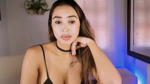 Snapshot of nycole_1988 chatting on March 2026 06:23:01 PM Nycole online show from March 2026 06:23:01 PM