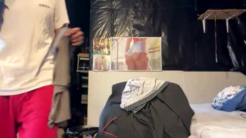 Snapshot of nygal23 chatting on March 2026 09:31:02 PM nygal23 online show from March 2026 09:31:02 PM