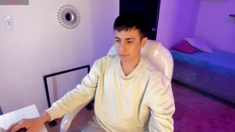 Snapshot of nyko_ds chatting on November 2025 04:25:02 AM nyko_ds online show from November 2025 04:25:02 AM