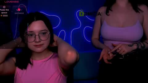 Mira online show from May 2026 07:43:01 PM