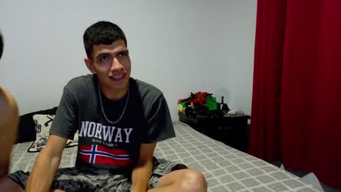 Snapshot of nymphobuddies chatting on December 2024 11:19:01 PM David and Steven Independents online show from December 2024 11:19:01 PM