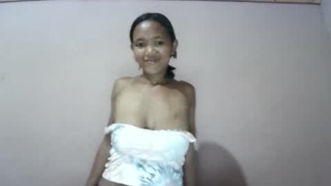 Snapshot of nympholinha chatting on January 2025 06:03:02 PM nympholinha online show from January 2025 06:03:02 PM