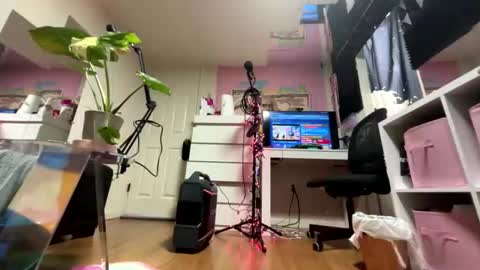 nymphomaticbaby online show from February 2026 01:33:02 PM