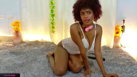 Snapshot of nymzieloren chatting on April 2026 01:52:02 AM Nym online show from April 2026 01:52:02 AM