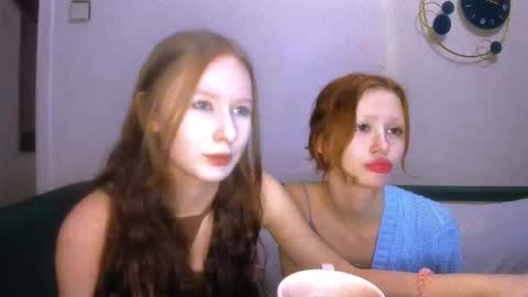 Snapshot of nyra_thira chatting on April 2026 09:53:02 PM nyra_thira online show from April 2026 09:53:02 PM