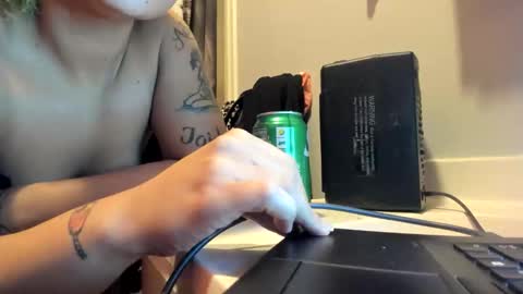 Snapshot of nystyless chatting on December 2025 03:00:02 AM Nystyless online show from December 2025 03:00:02 AM