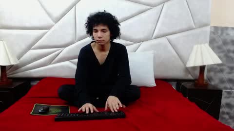 nyx_and_arian online show from April 2026 02:05:01 AM