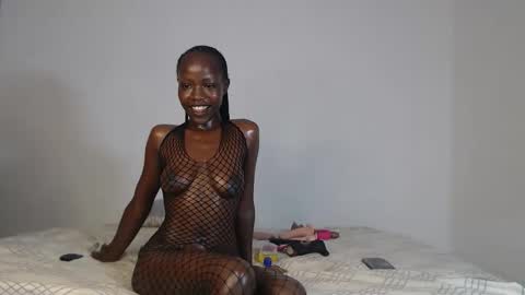 Snapshot of nyx_flame chatting on October 2025 03:28:02 AM Nyx flames online show from October 2025 03:28:02 AM