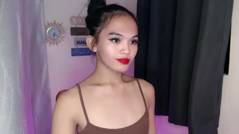 Snapshot of nyxie_fox69 chatting on November 2025 08:24:02 PM ITS ME NYXIEE online show from November 2025 08:24:02 PM