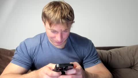 Snapshot of o_r_b_i_t chatting on March 2025 12:23:01 PM o_r_b_i_t online show from March 2025 12:23:01 PM