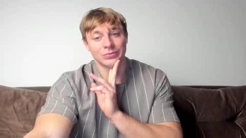 Snapshot of o_r_b_i_t chatting on March 2025 03:48:02 PM o_r_b_i_t online show from March 2025 03:48:02 PM