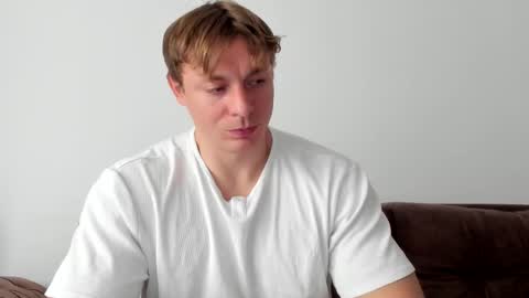 Snapshot of o_r_b_i_t chatting on March 2025 02:01:02 PM o_r_b_i_t online show from March 2025 02:01:02 PM