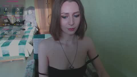Snapshot of oaklyndobson chatting on February 2025 01:14:02 PM Oaklyn online show from February 2025 01:14:02 PM