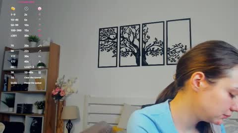 Snapshot of obsidiva chatting on March 2026 08:17:01 PM Elis online show from March 2026 08:17:01 PM