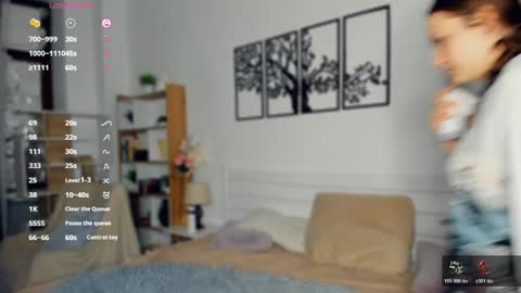 Snapshot of obsidiva chatting on April 2026 08:18:01 PM Elis online show from April 2026 08:18:01 PM