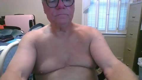 Snapshot of obx4sunanfun60 chatting on May 2026 10:45:01 AM obx4sunanfun60 online show from May 2026 10:45:01 AM