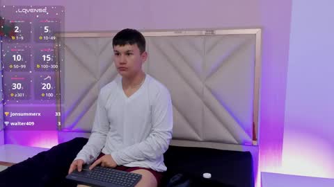 Snapshot of ocean_tay chatting on February 2025 01:35:01 AM ocean_tay online show from February 2025 01:35:01 AM